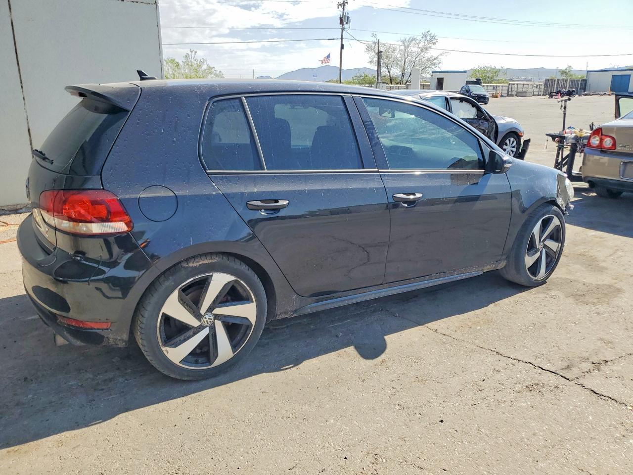2014 Volkswagen Gti - Image 3