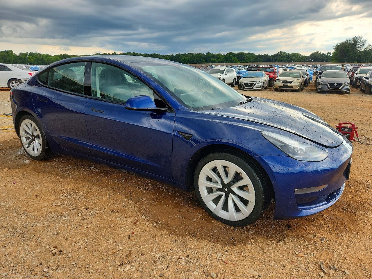 2022 Tesla Model 3 - Фото 4