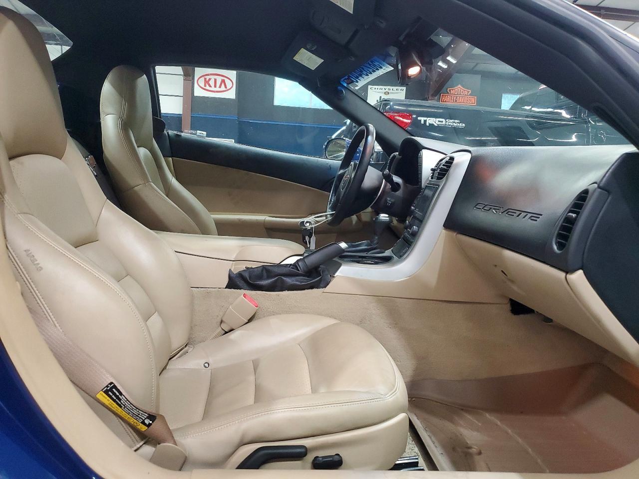 2005 Chevrolet Corvette - Фото 7