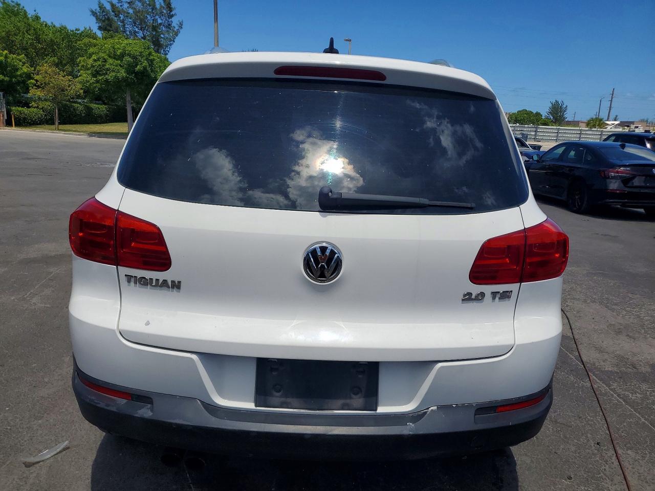 2013 Volkswagen Tiguan S - Фото 6