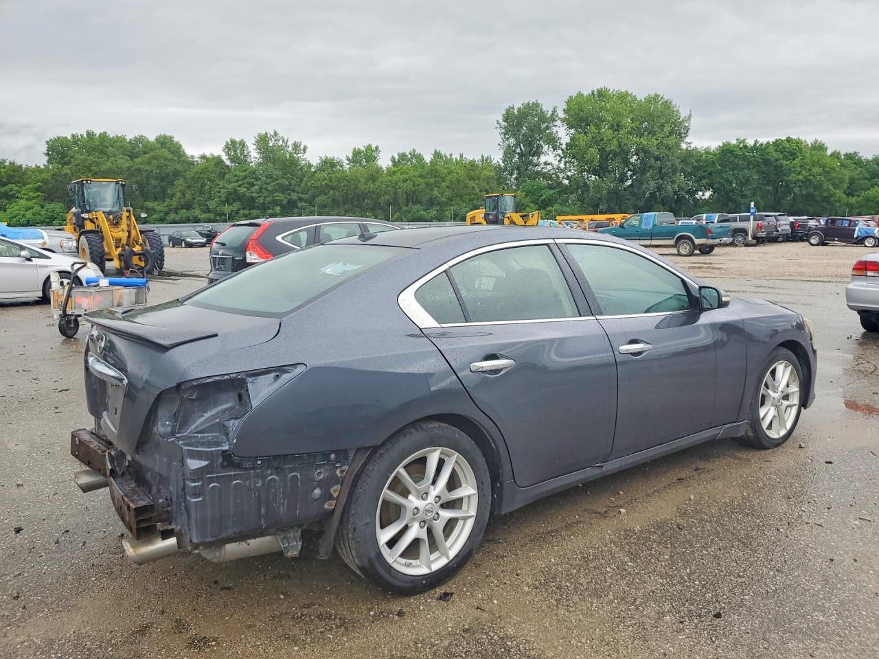 2009 Nissan Maxima 3.5 S - Image 3