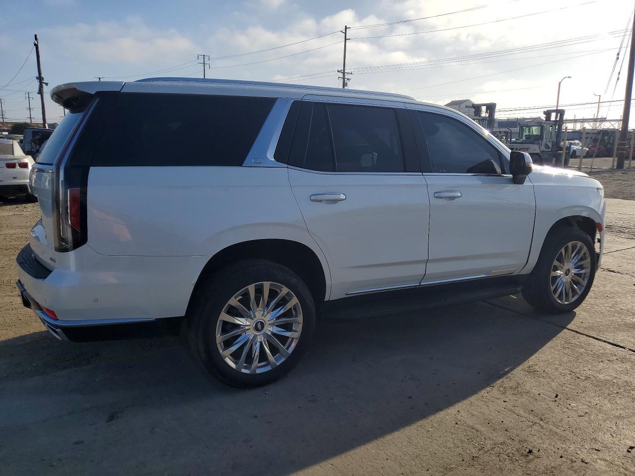 2021 Cadillac Escalade Premium Luxury - Фото 3
