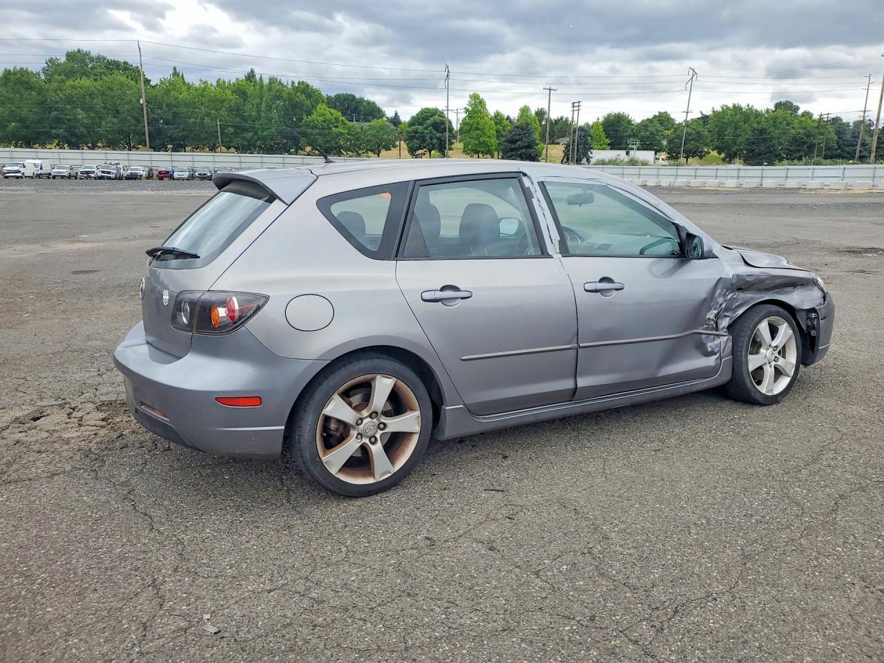 2006 Mazda 3 Hatchback - Фото 3