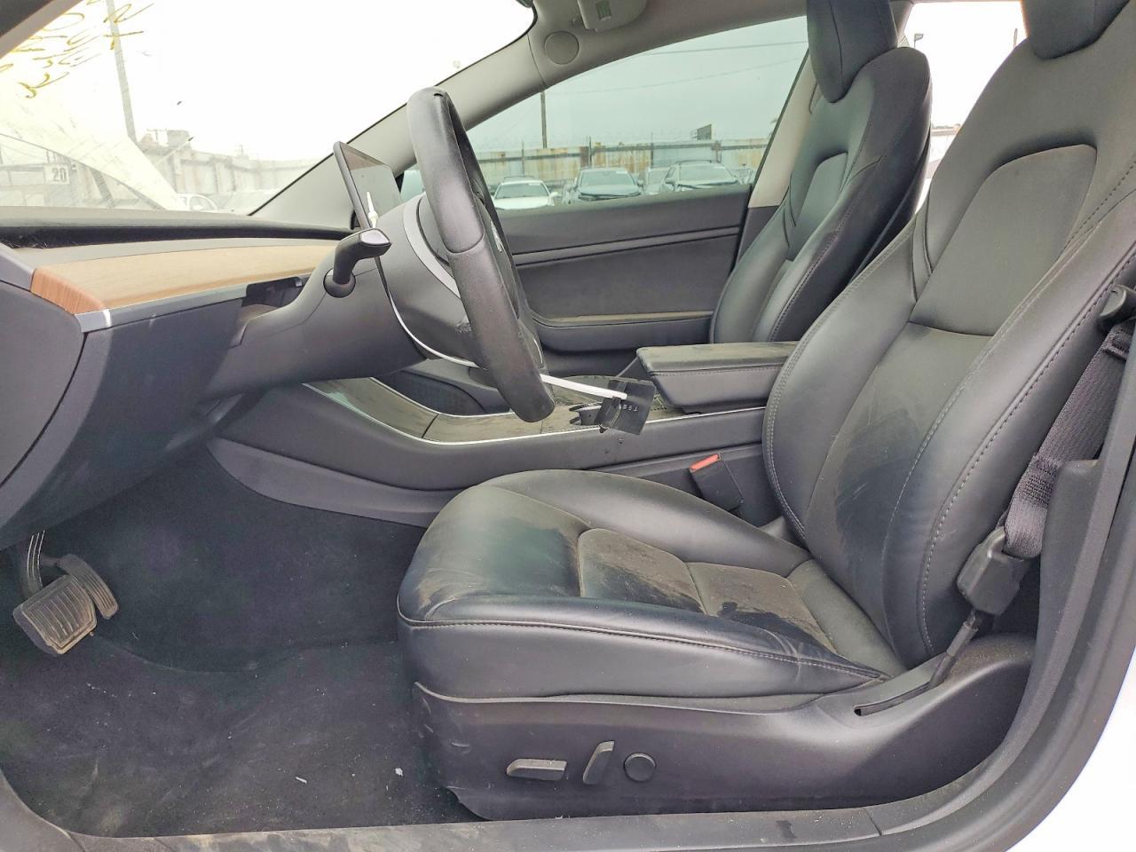 2020 Tesla Model 3 - Фото 7