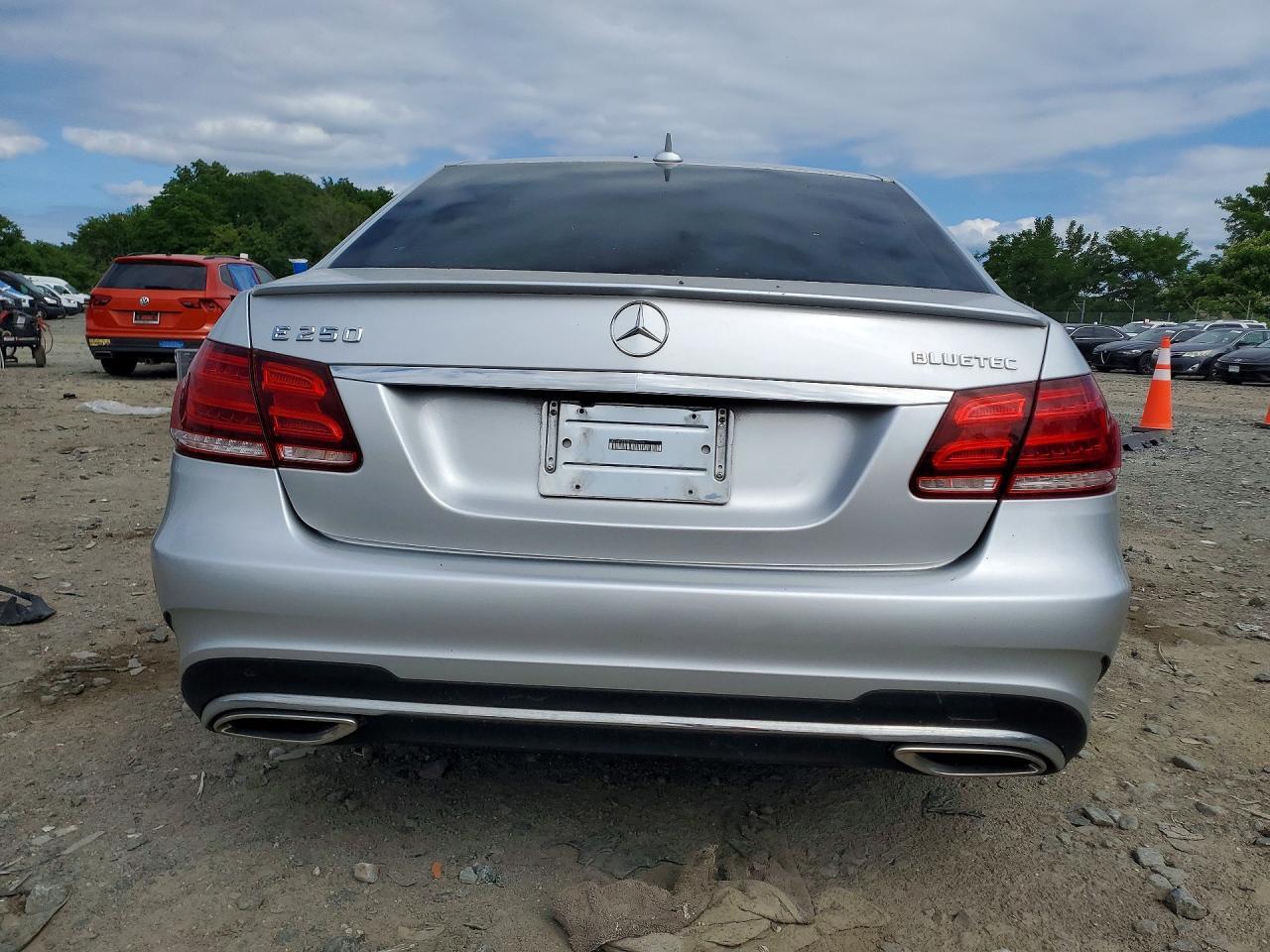 2014 Mercedes-Benz E 250 Bluetec - Image 6