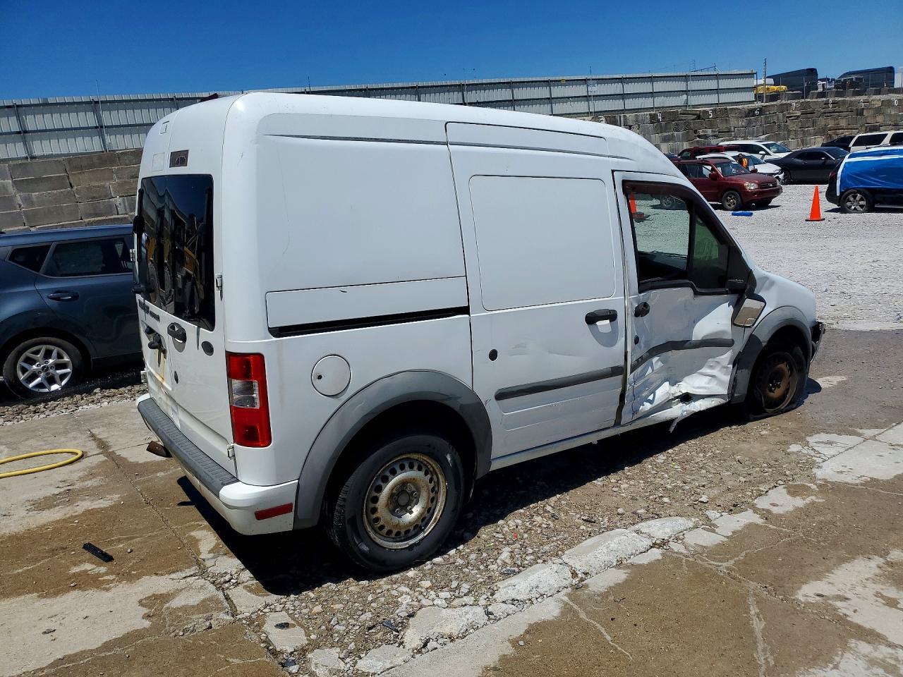 2011 Ford Transit Connect Xlt Delivery Van - Image 3