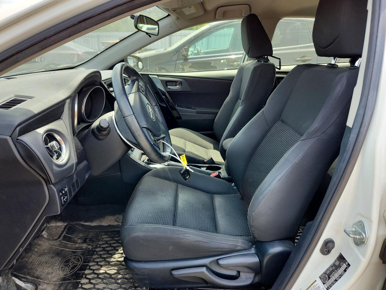2016 Scion Im Base - Image 7
