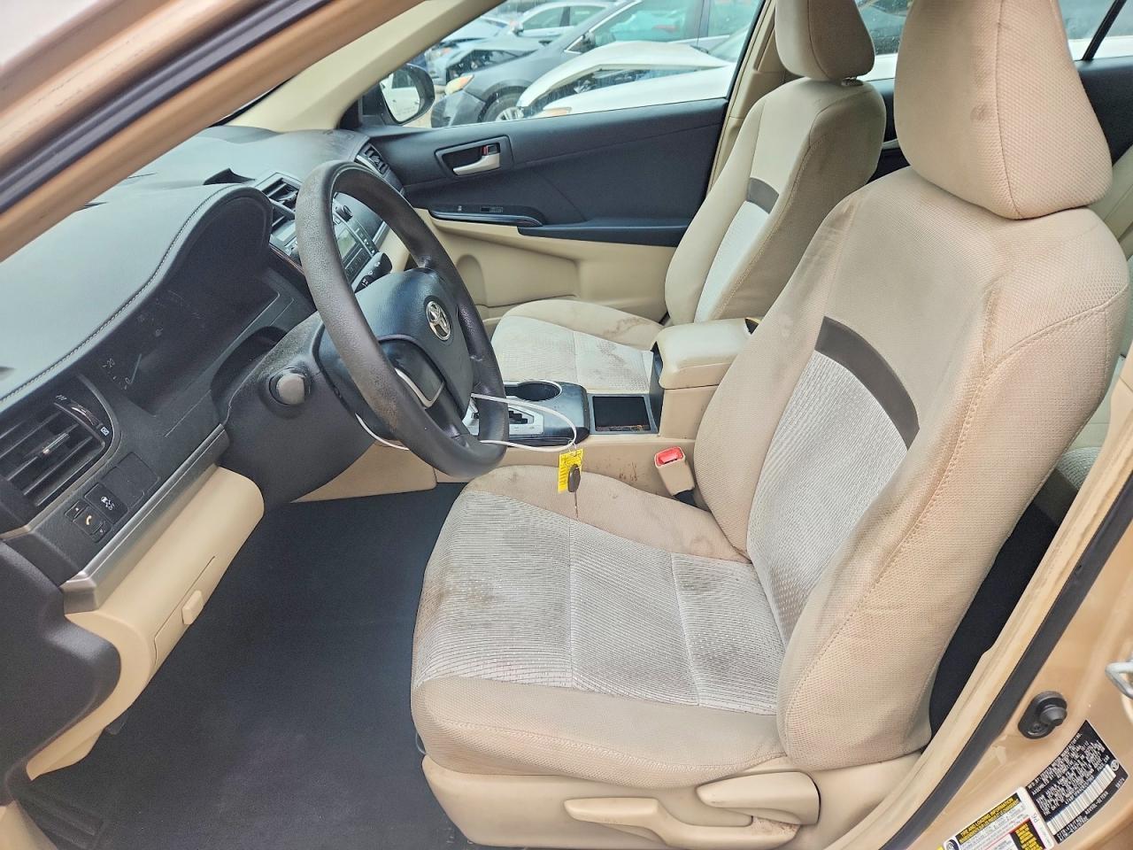 2012 Toyota Camry L - Image 7