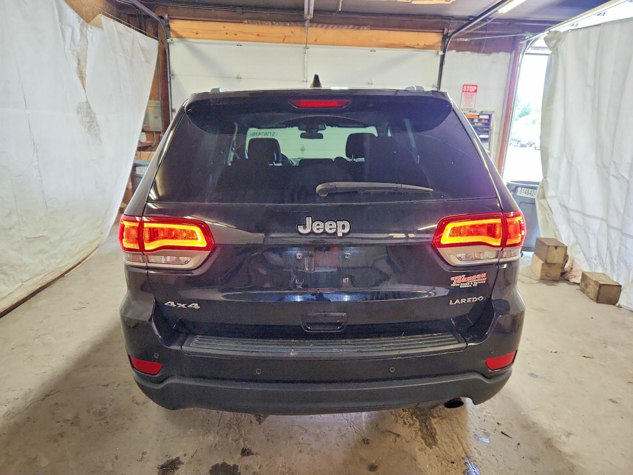 2021 Jeep Grand Cherokee Laredo - Фото 6
