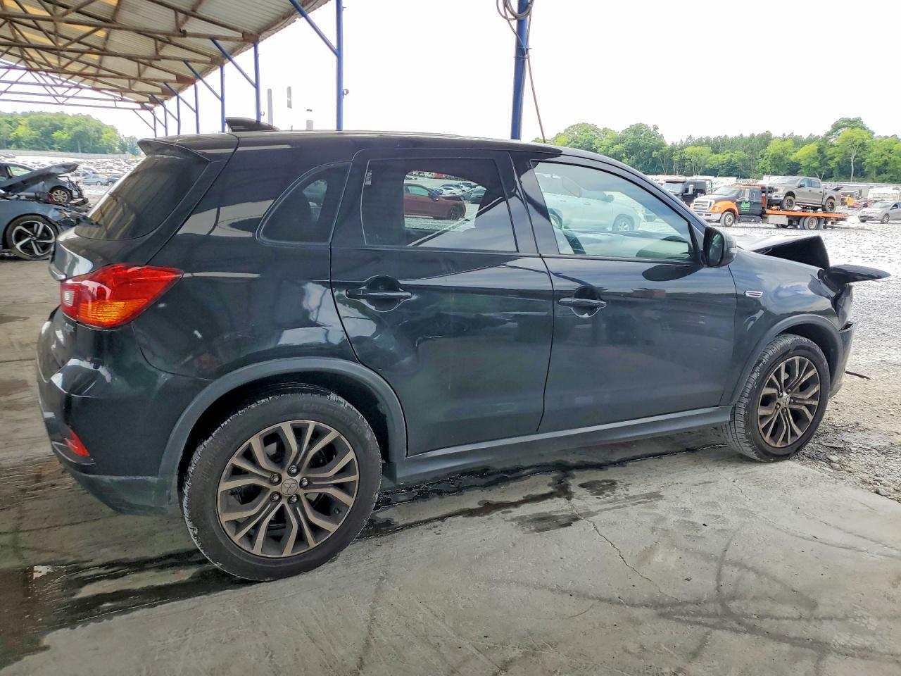 2019 Mitsubishi Outlander Sport Es - Фото 3