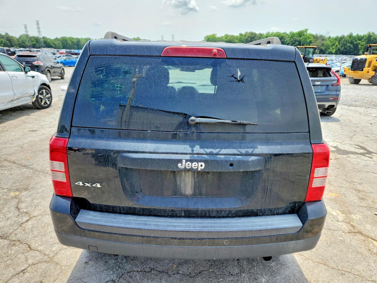 2014 Jeep Patriot Latitude - Image 6