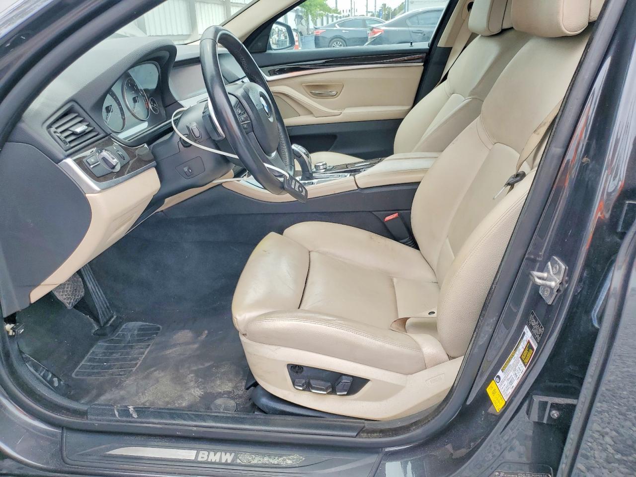 2011 BMW 5 Series - Image 7