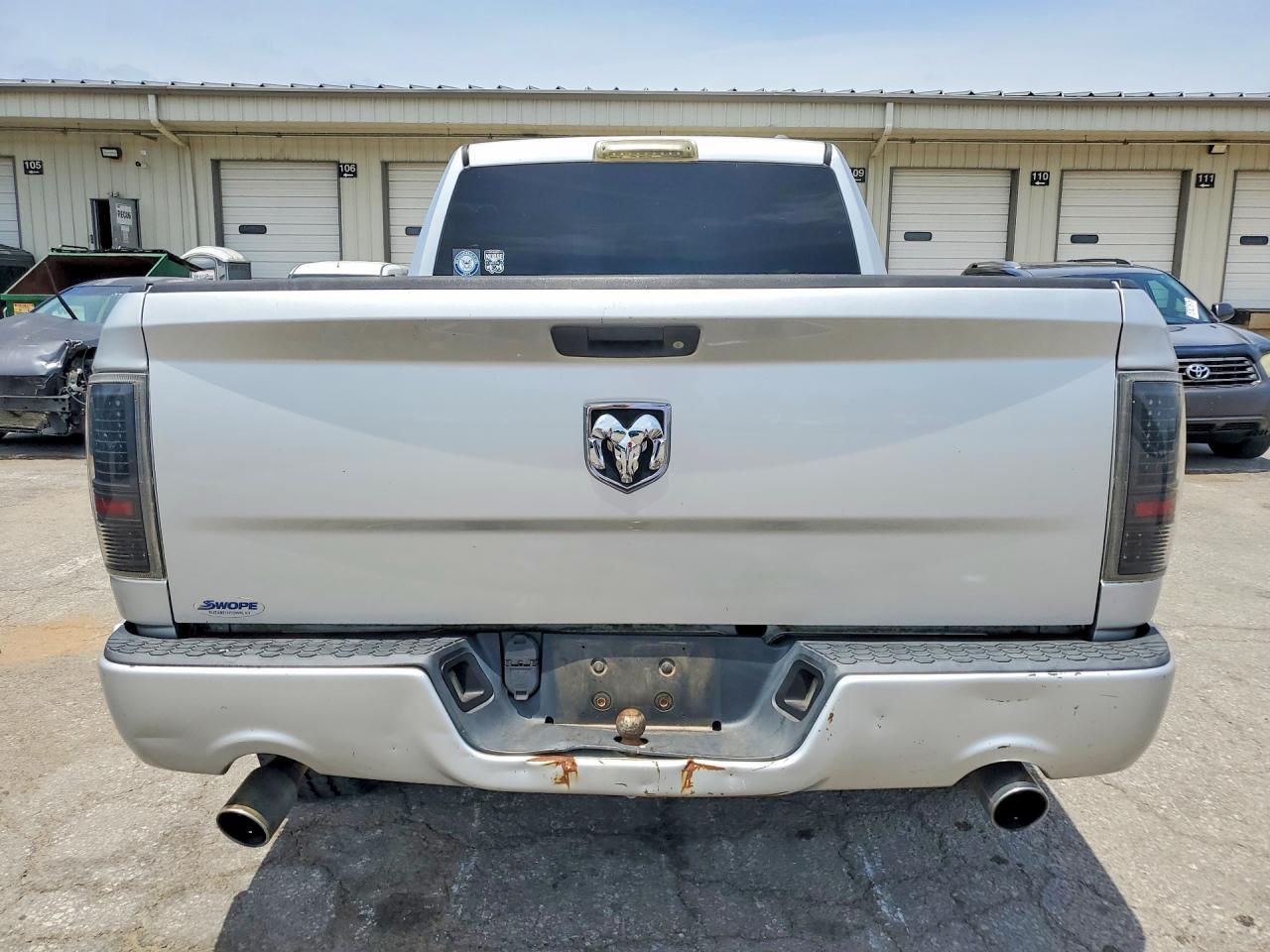 2012 Dodge Ram 1500 St - Фото 6