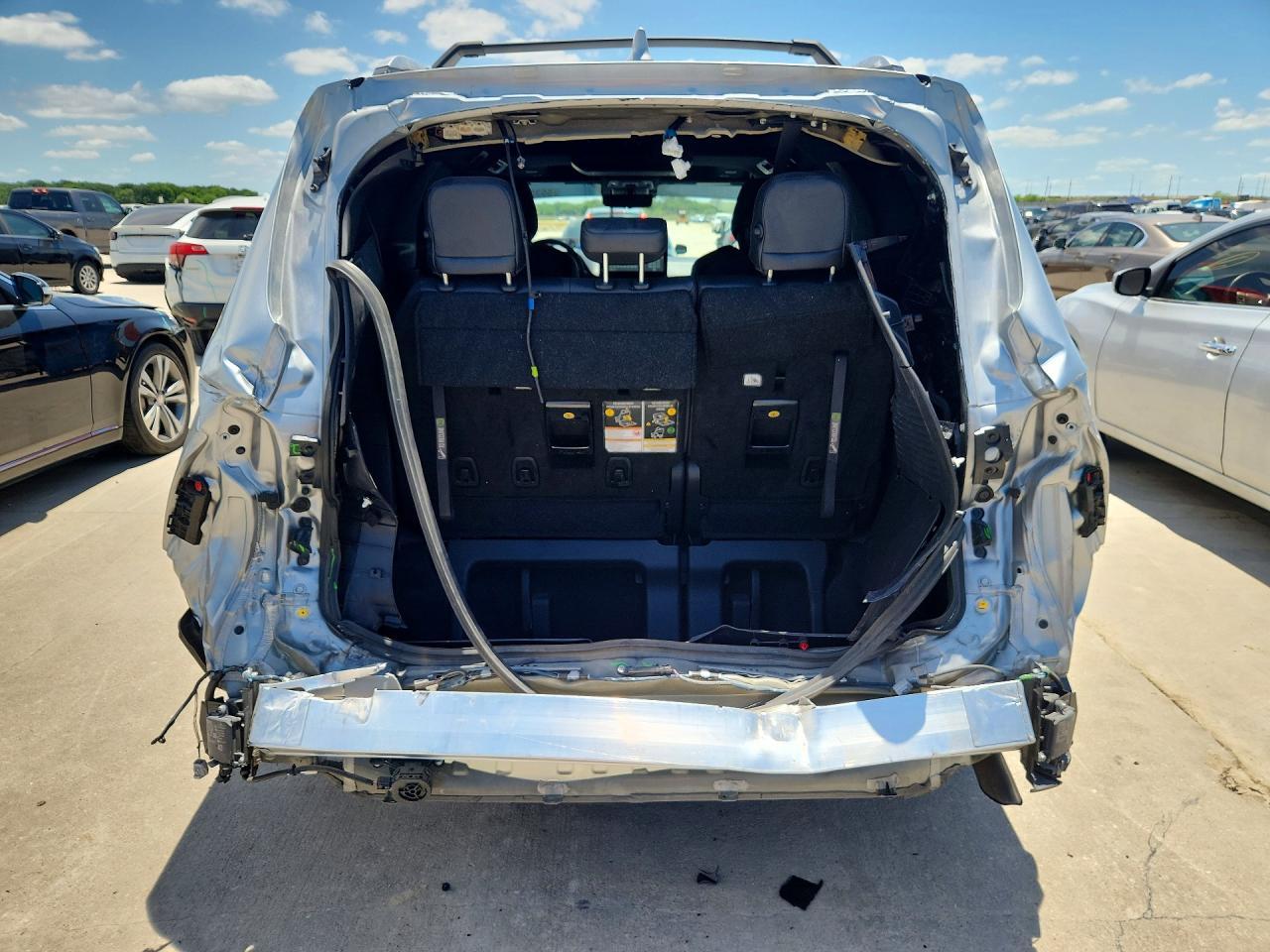 2025 Toyota Sienna Platinum 7-Passenger - Фото 6