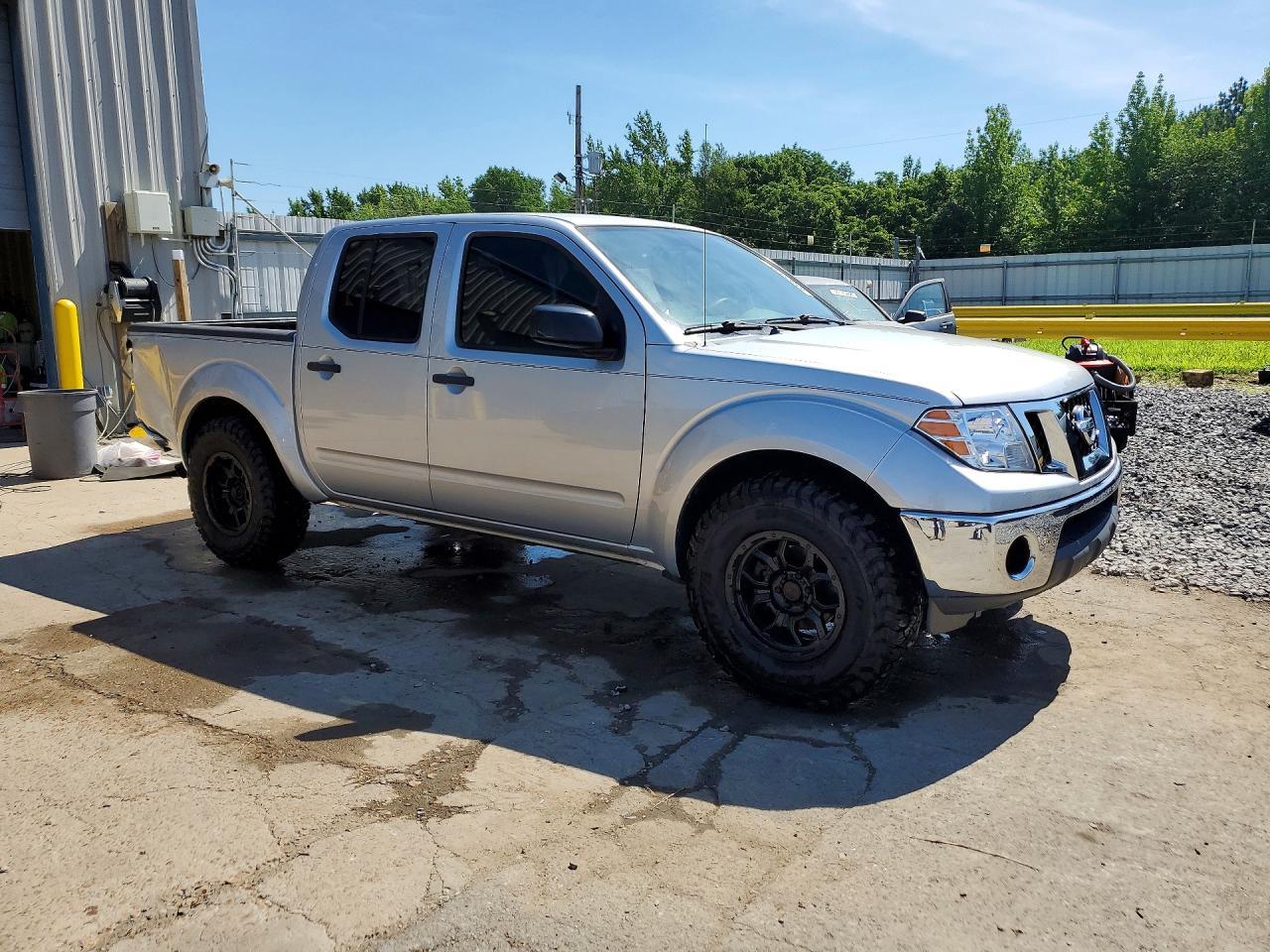 2010 Nissan Frontier Se V6 - Image 4