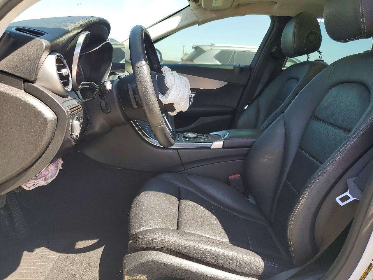 2020 Mercedes-Benz C 300 - Image 7