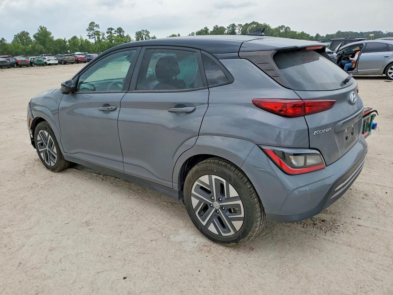 2022 Hyundai Kona Sel - Image 2