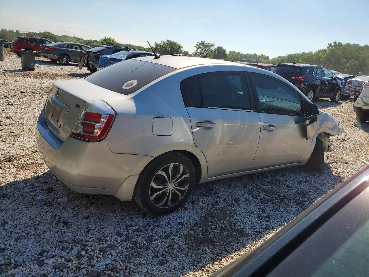 2009 Nissan Sentra 2.0 - Фото 3