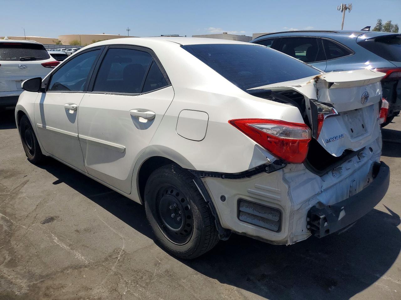 2015 Toyota Corolla Le Eco - Image 2