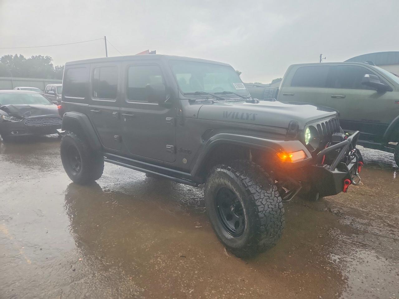 2021 Jeep Wrangler Unlimited Sport - Фото 4