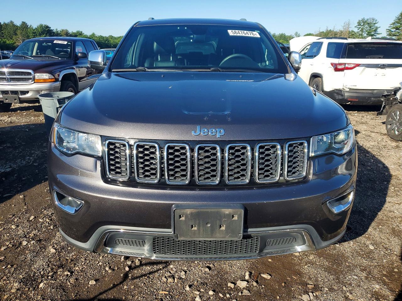 2018 Jeep Grand Cherokee Limited - Image 5
