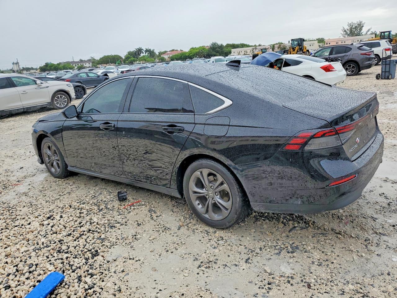 2024 Honda Accord Ex - Image 2