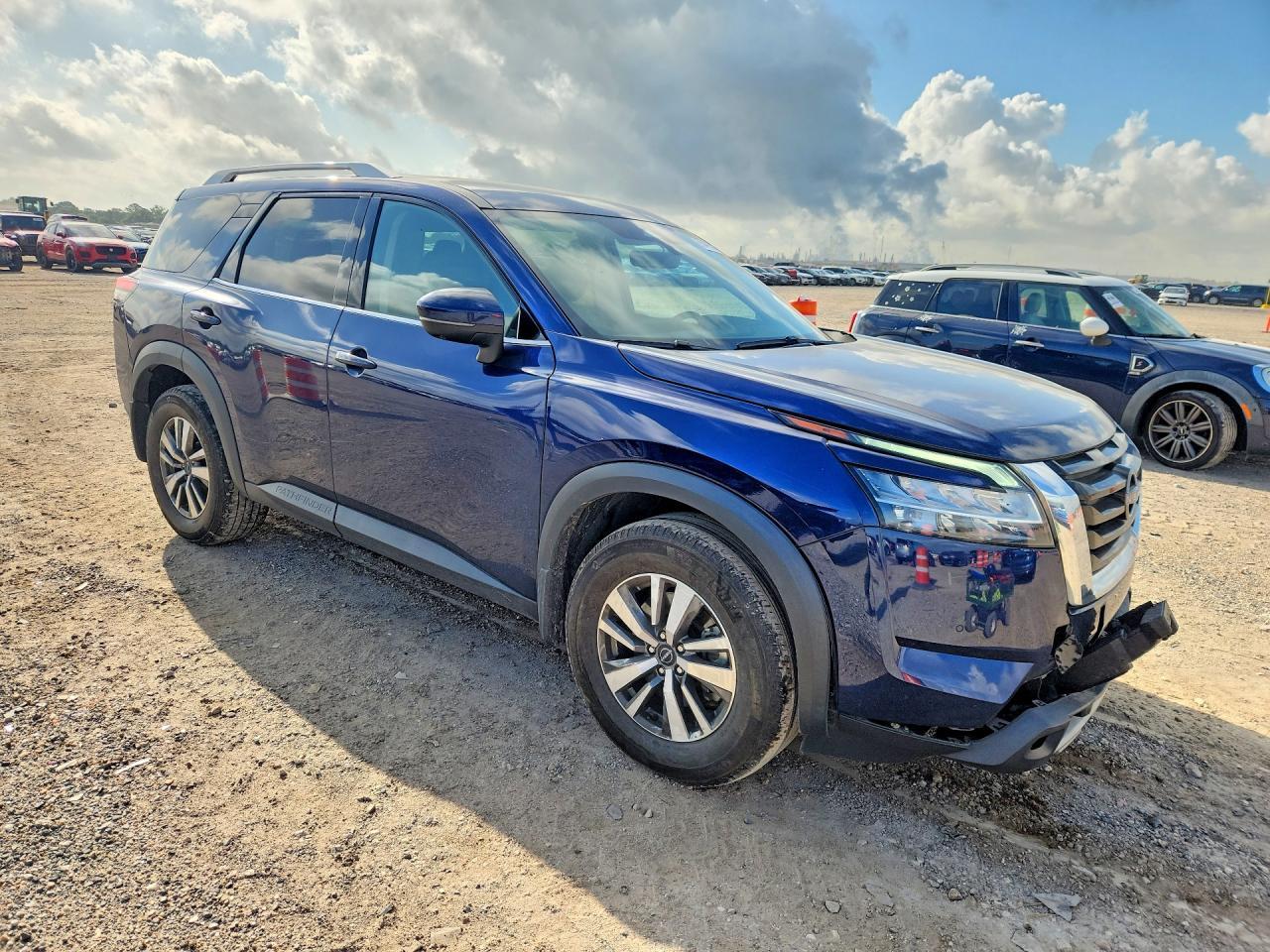 2024 Nissan Pathfinder Sl - Фото 4