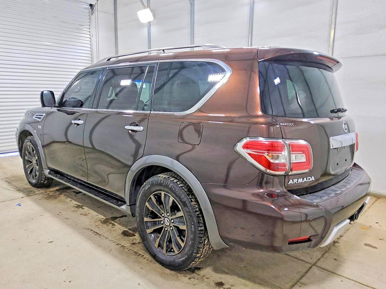 2017 Nissan Armada Platinum - Фото 2