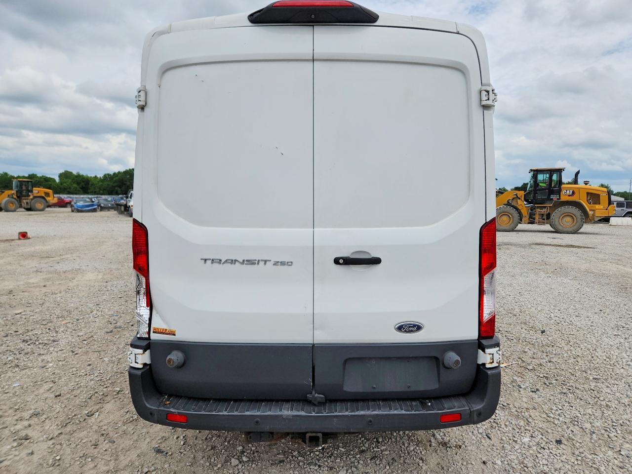 2018 Ford Transit T-250 - Фото 6
