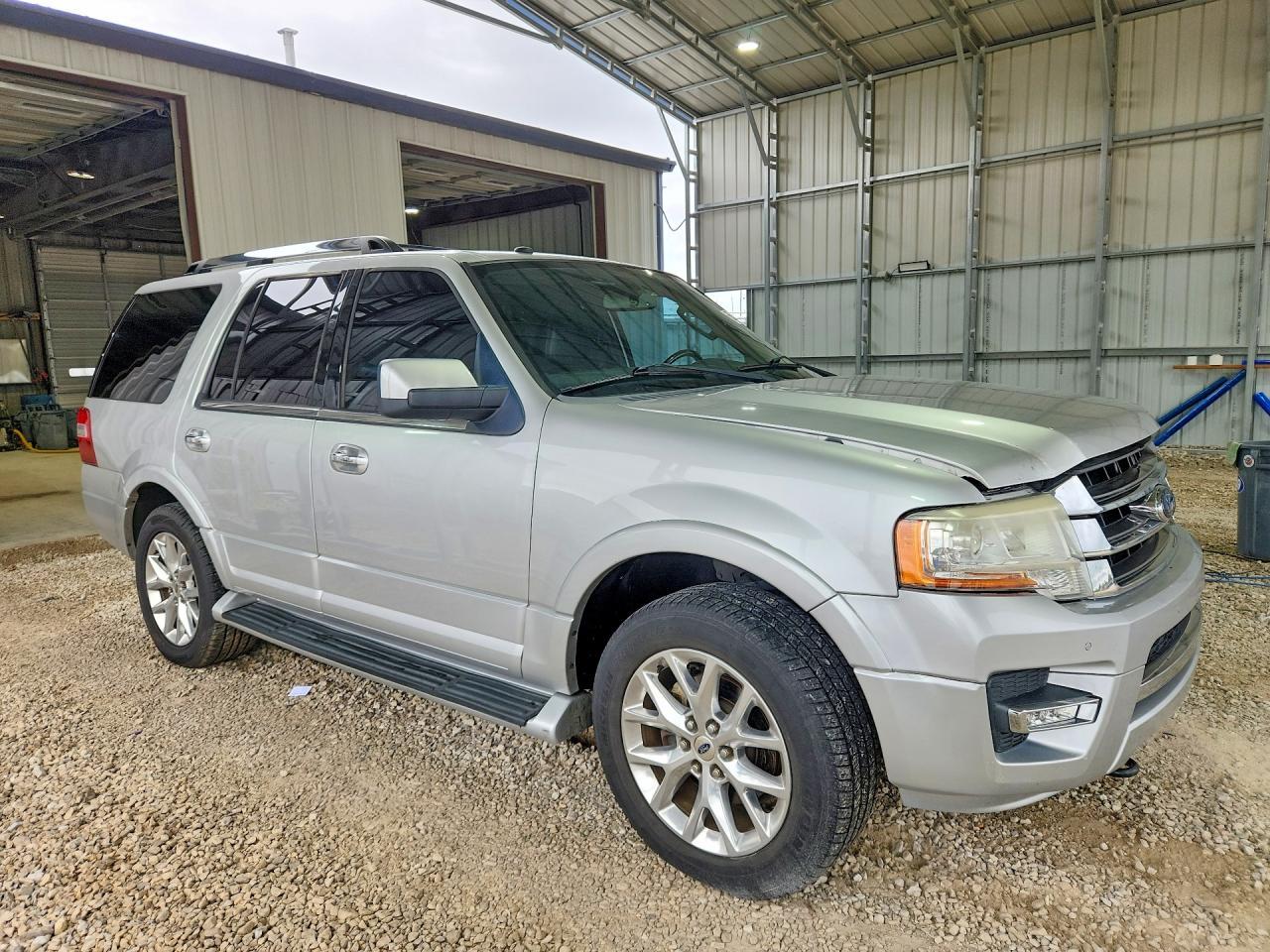 2016 Ford Expedition Limited - Image 4