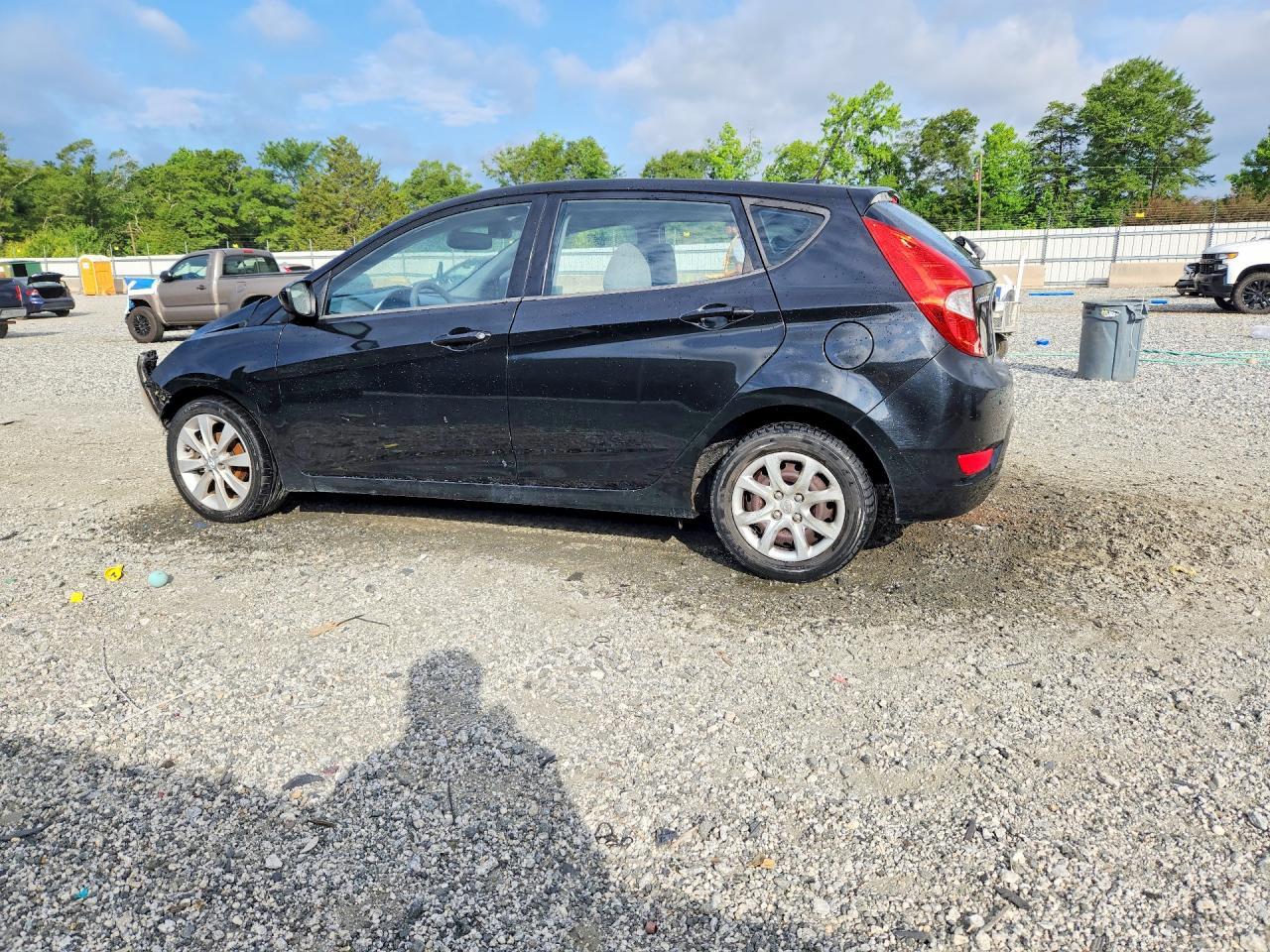 2012 Hyundai Accent Gs - Фото 2