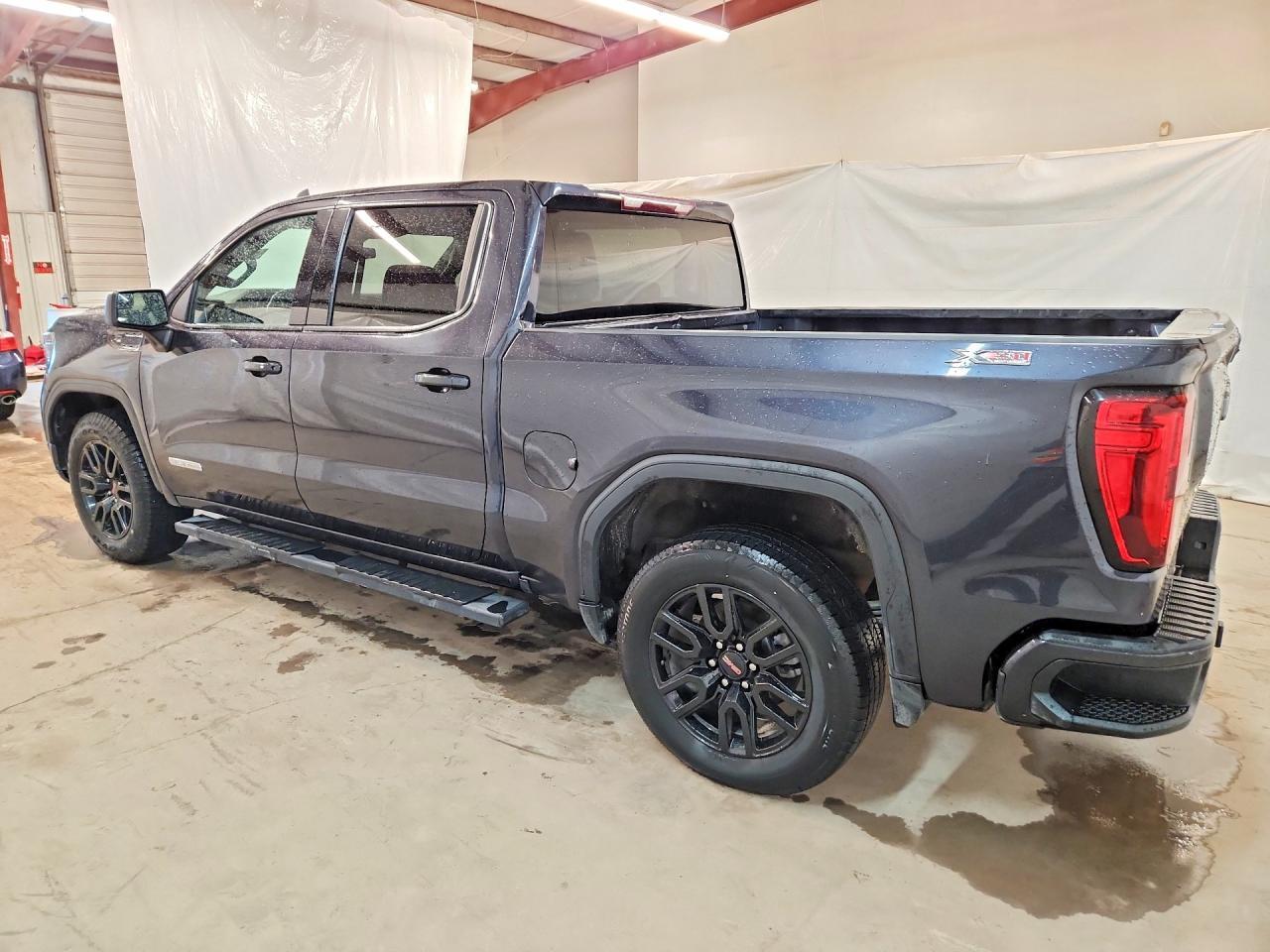 2022 GMC Sierra K1500 Elevation - Image 2