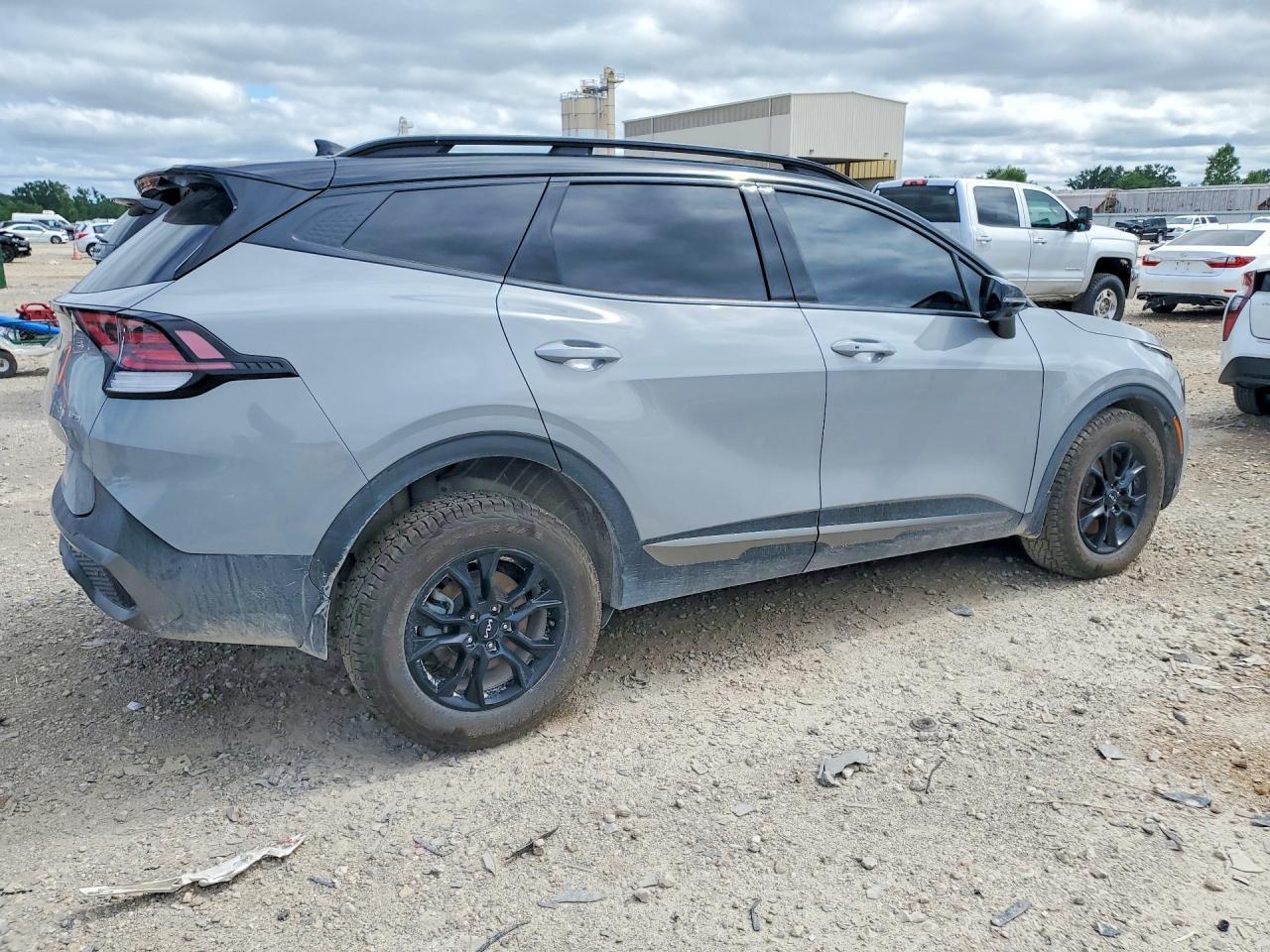 2023 Kia Sportage X-Pro Prestige - Image 3