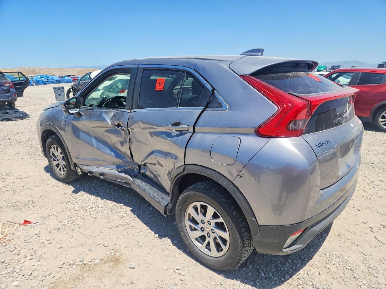 2019 Mitsubishi Eclipse Cross Es - Image 2