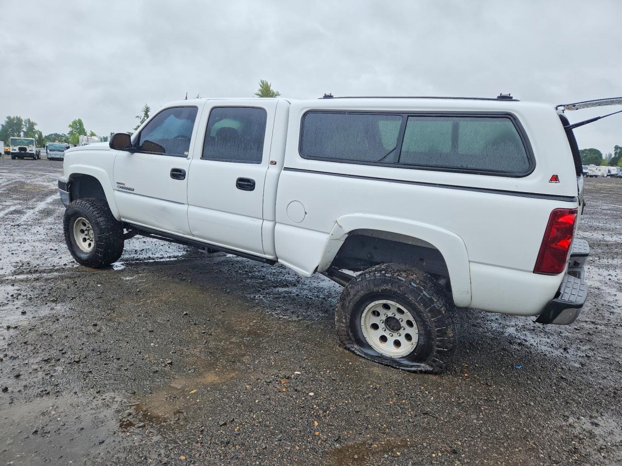 2005 Chevrolet Silverado K2500 Heavy Duty - Фото 2