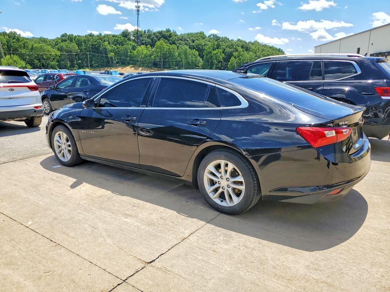 2017 Chevrolet Malibu Hybrid - Image 2
