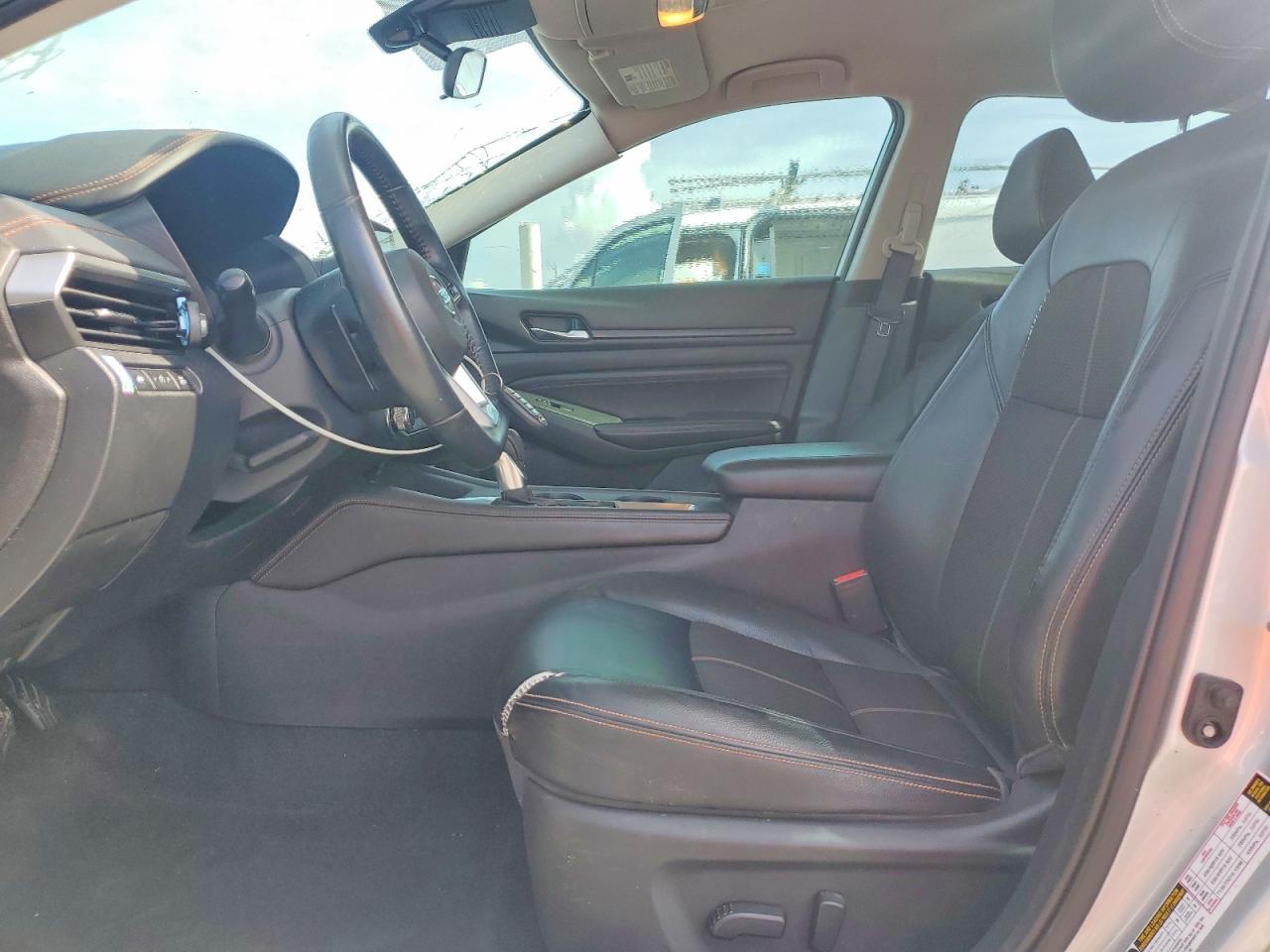 2020 Nissan Altima Sr - Фото 7
