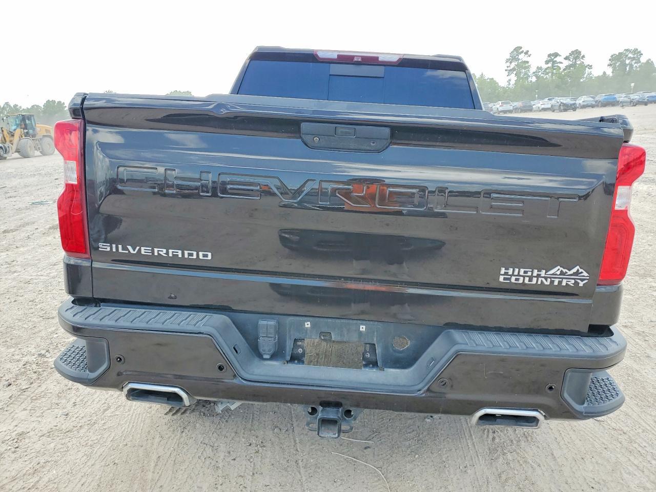 2019 Chevrolet Silverado C1500 High Country - Фото 6