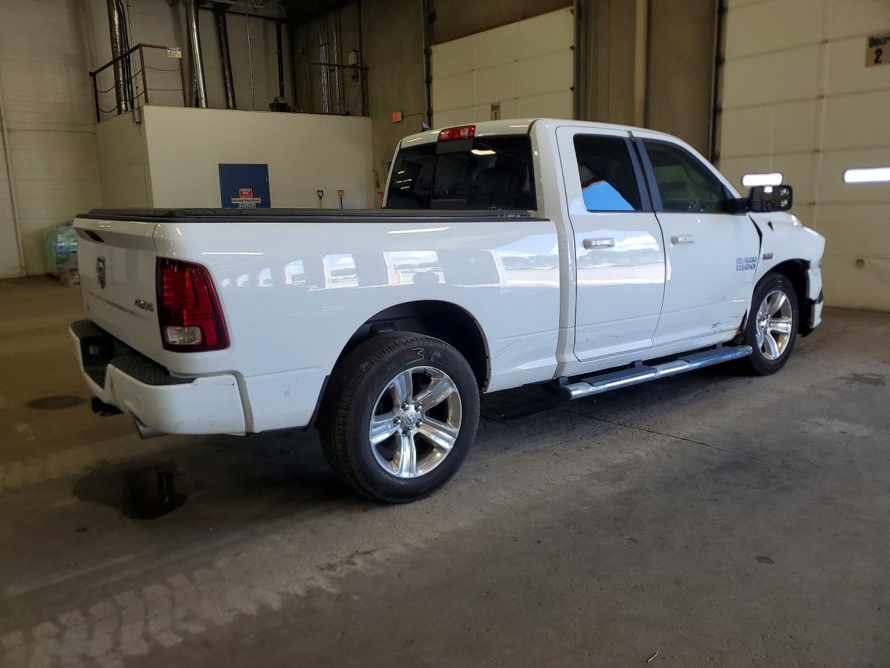 2017 Ram 1500 Sport - Фото 3