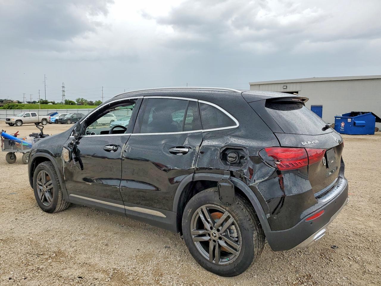 2026 Mercedes-Benz Gla 250 4Matic - Image 2