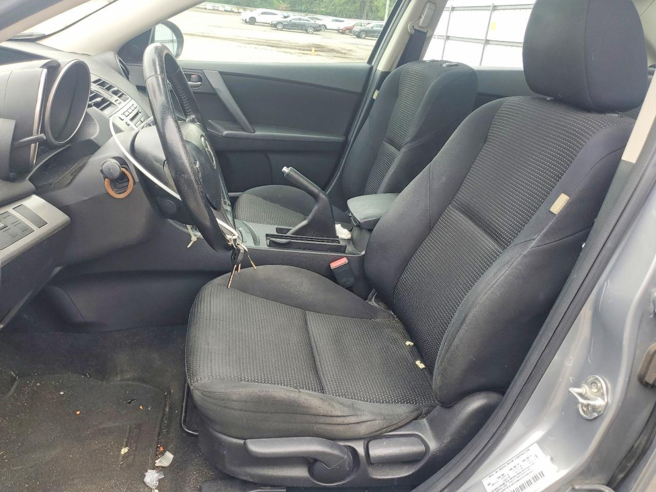 2012 Mazda 3 I - Image 7