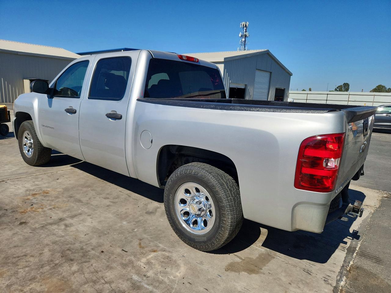 2010 Chevrolet 1500 Picku - Фото 2