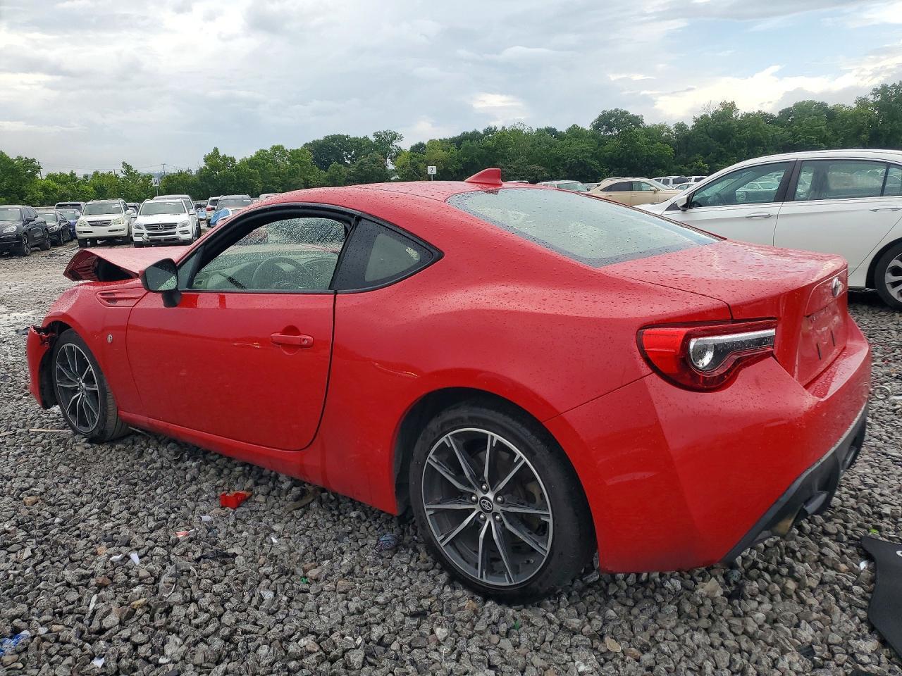 2017 Toyota 86 Base - Image 2