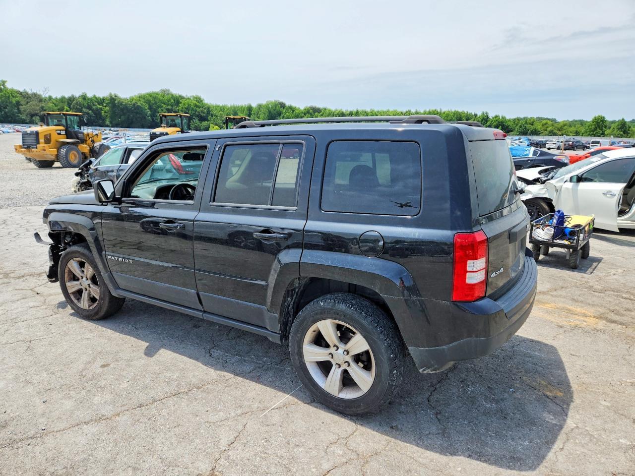 2014 Jeep Patriot Latitude - Image 2