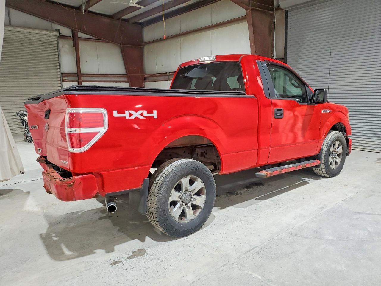 2012 Ford F150 - Фото 3