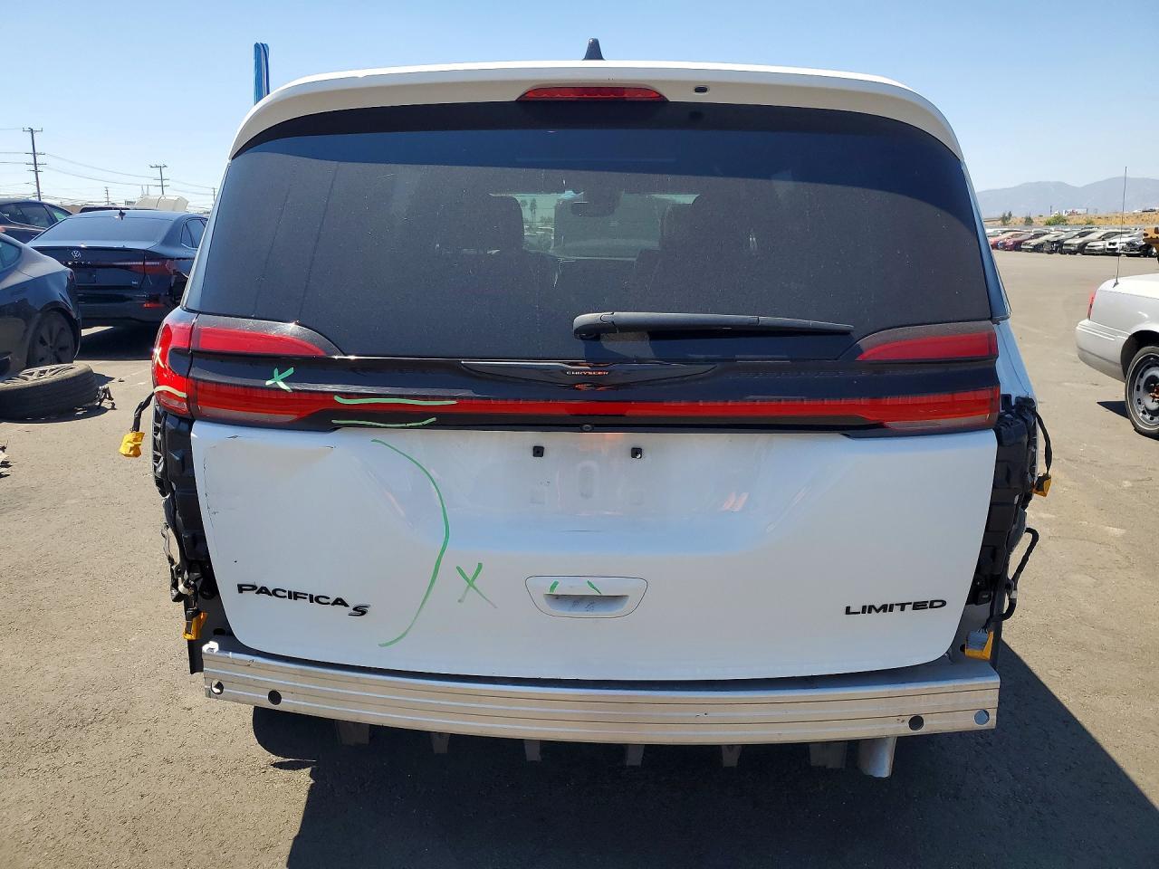2023 Chrysler Pacifica Limited - Фото 6