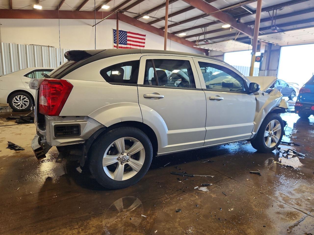 2010 Dodge Caliber Mainstreet - Image 3