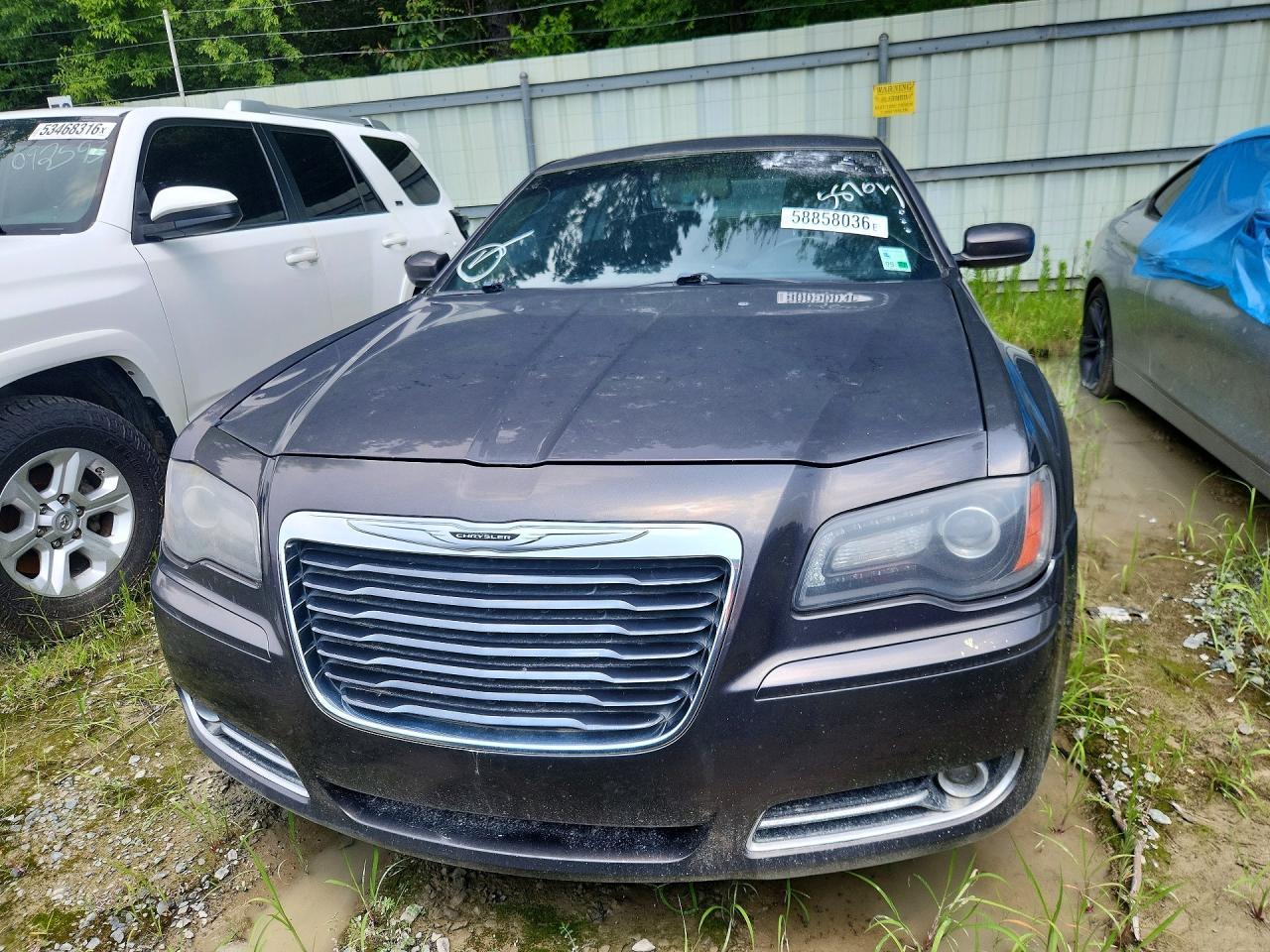 2013 Chrysler 300 S - Фото 7