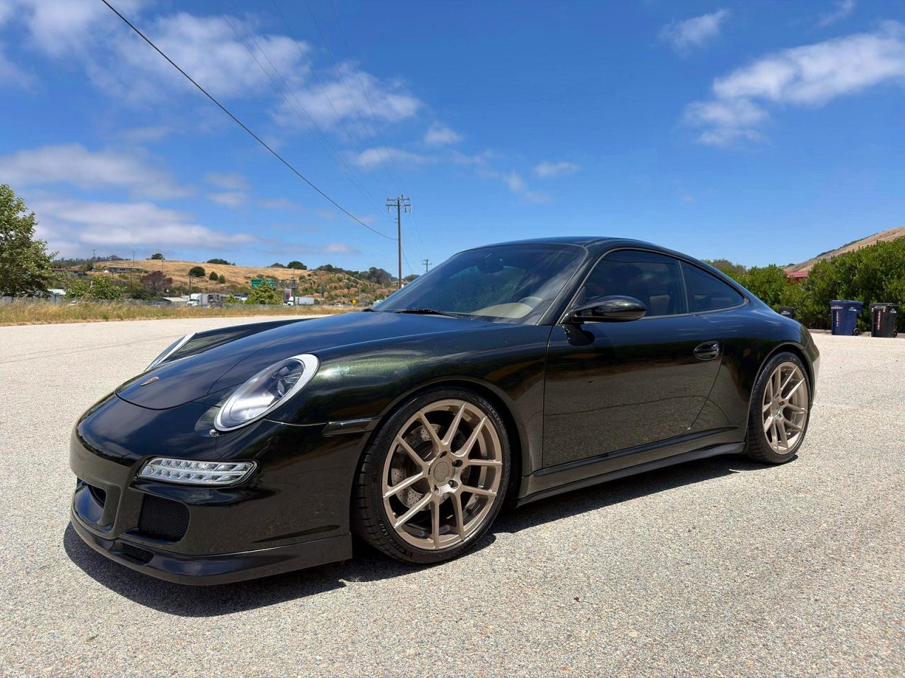 2005 Porsche 911 New Generation Carrera - Image 2