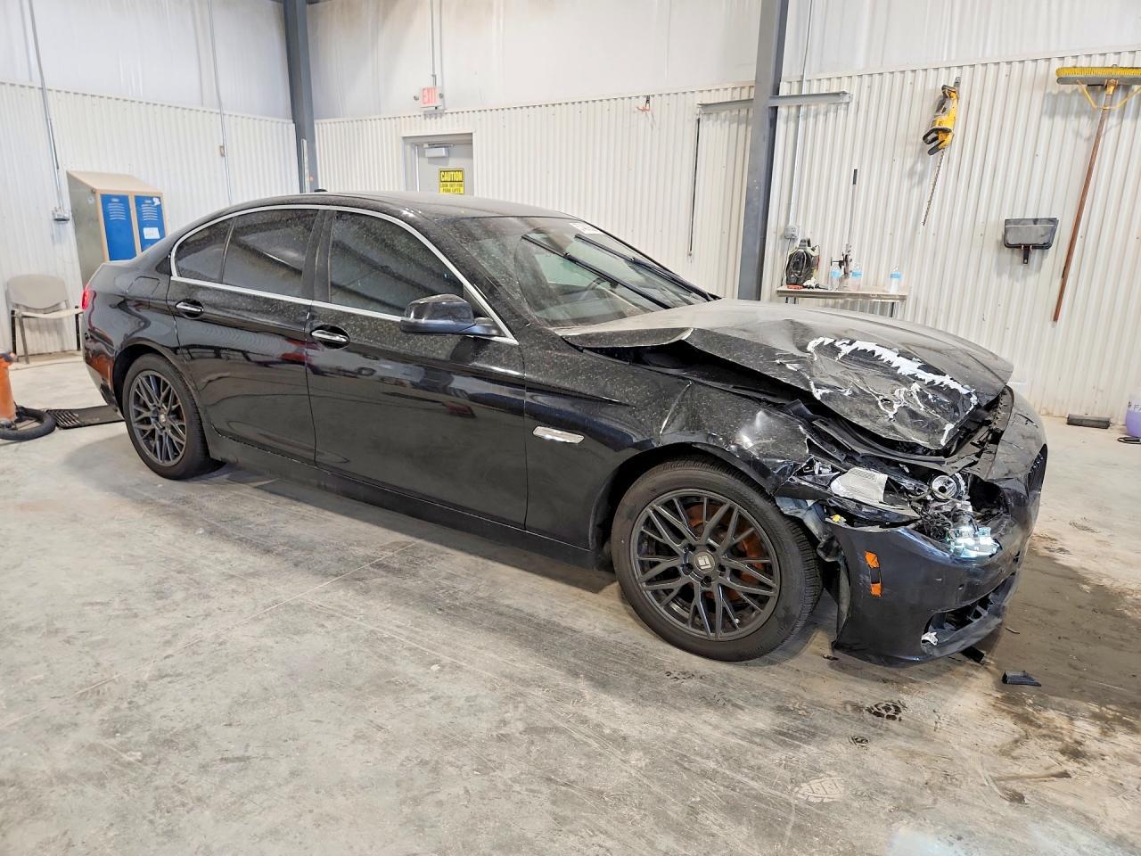 2014 BMW 528 Xi - Image 4
